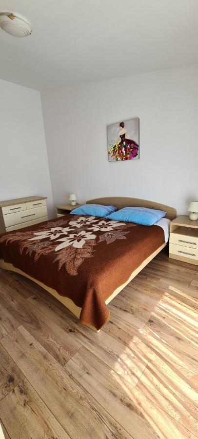 Apartments Jele Baska  Bagian luar foto